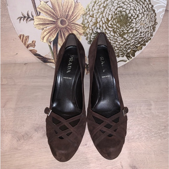 Prada Shoes - suede pumps - Picture 1 of 9